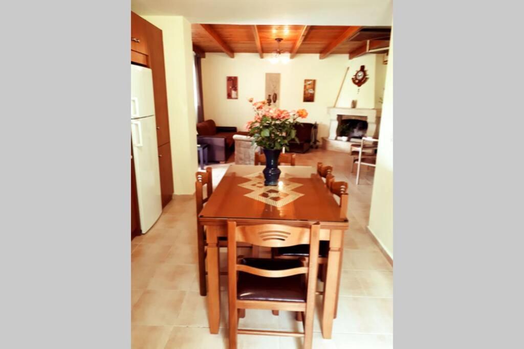 Villa Kaktos 1 Kíssamos Esterno foto