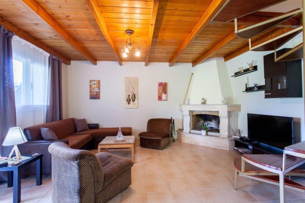 Villa Kaktos 1 Kíssamos Esterno foto